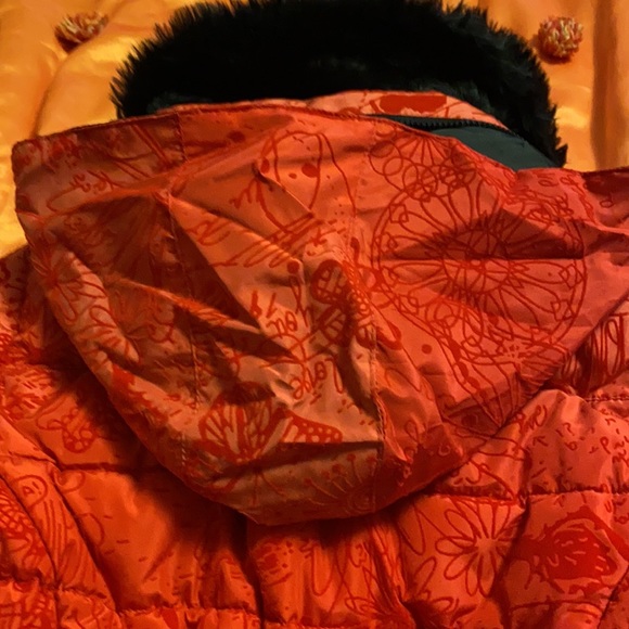 🎁 Unique Desigual gorgeous girls coat - Picture 10 of 10